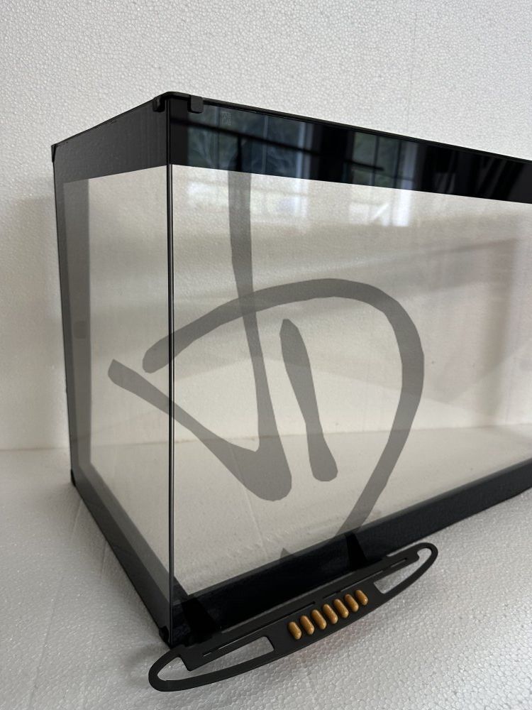 Vetro ceramico per Camino angolare con cornice nera su misura  - Vetro per Camino -  Vetro Ceramico