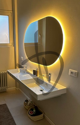 Specchio ovale su misura a led retroilluminato con interruttore infrarosso verticale - Non decorati