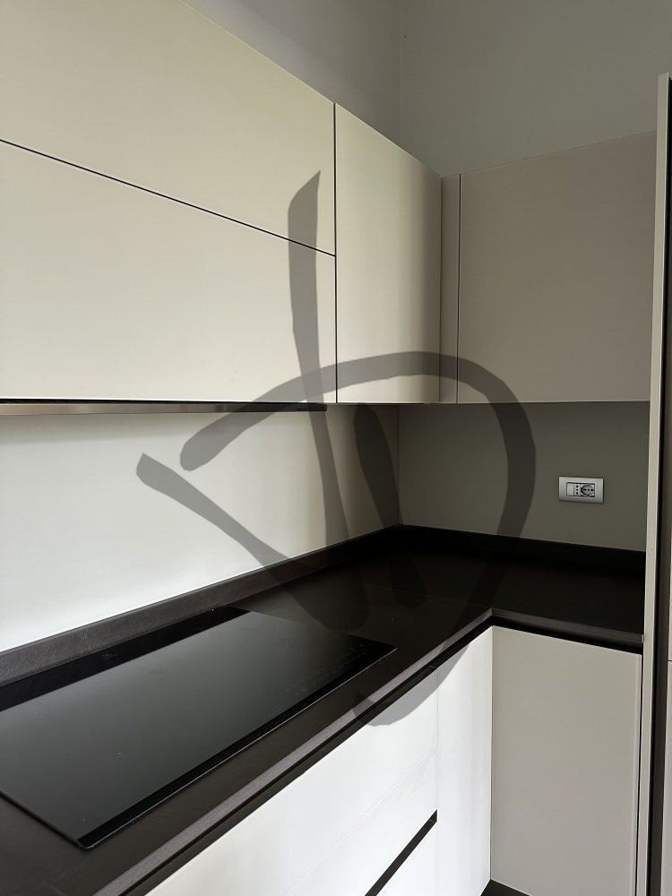 Vetri rivestimento paraschizzi cucina laccati e satinati - Vetri rivestimento cucina laccati